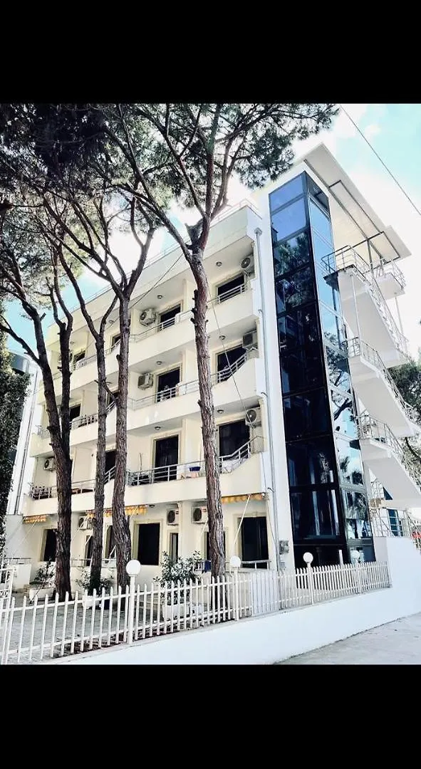 ****  Hotel Ylberi 골렘 알바니아